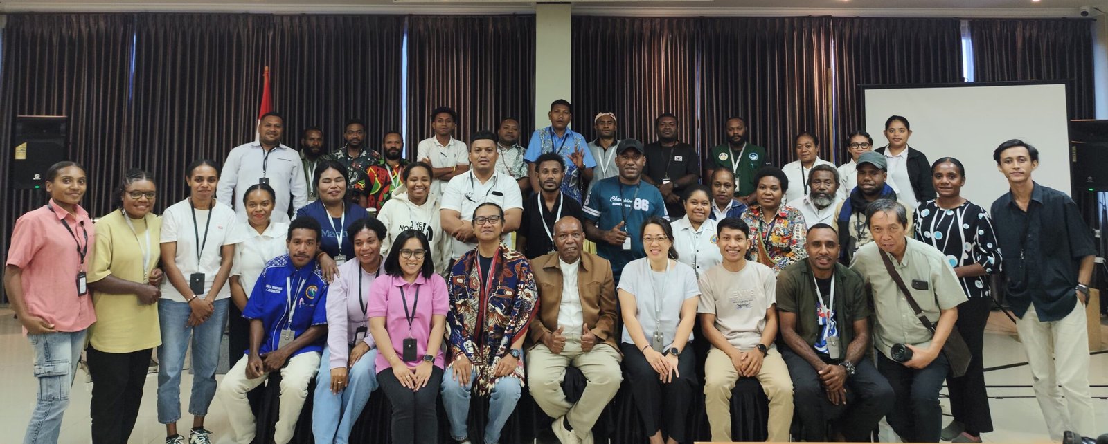 PGI DAN GKI – TP SELENGGARAKAN LOKAKARYA DIALOG DAN MEDIA UNTUK KEADILAN DAN PERDAMAIAN DI PAPUA
